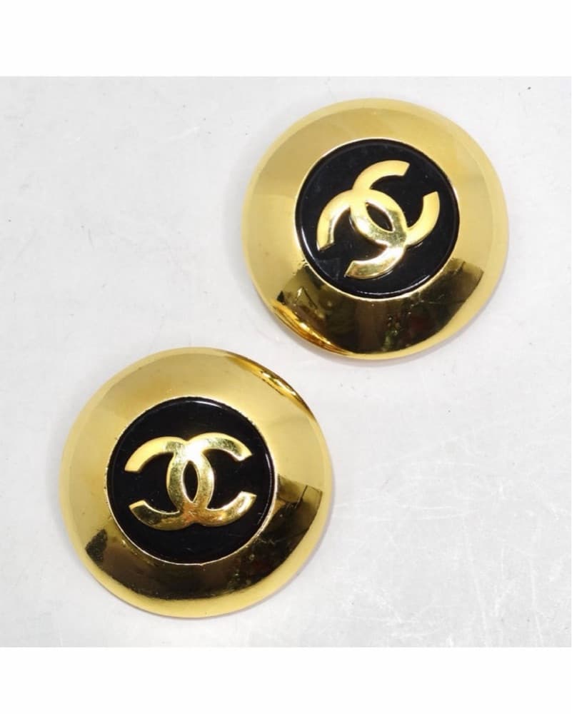 Chanel Vintage 1991 Jumbo Clip Earrings  - Image 3