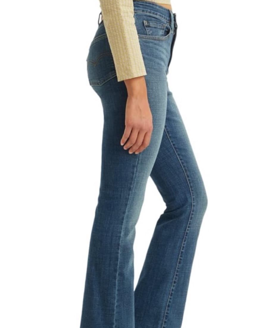 Levi’s 725 High Rise Bootcut Jeans - Image 6