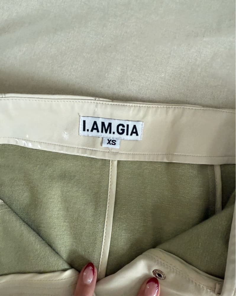 Customized Glossy Mini Skirt - Image 4