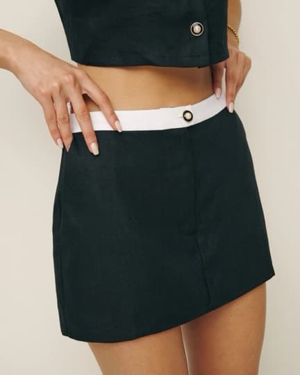 REFORMATION Linen Set - Image 3