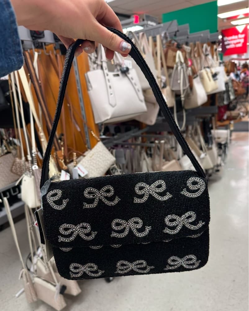 Viral Beaded Bag Bow Print - Image 1