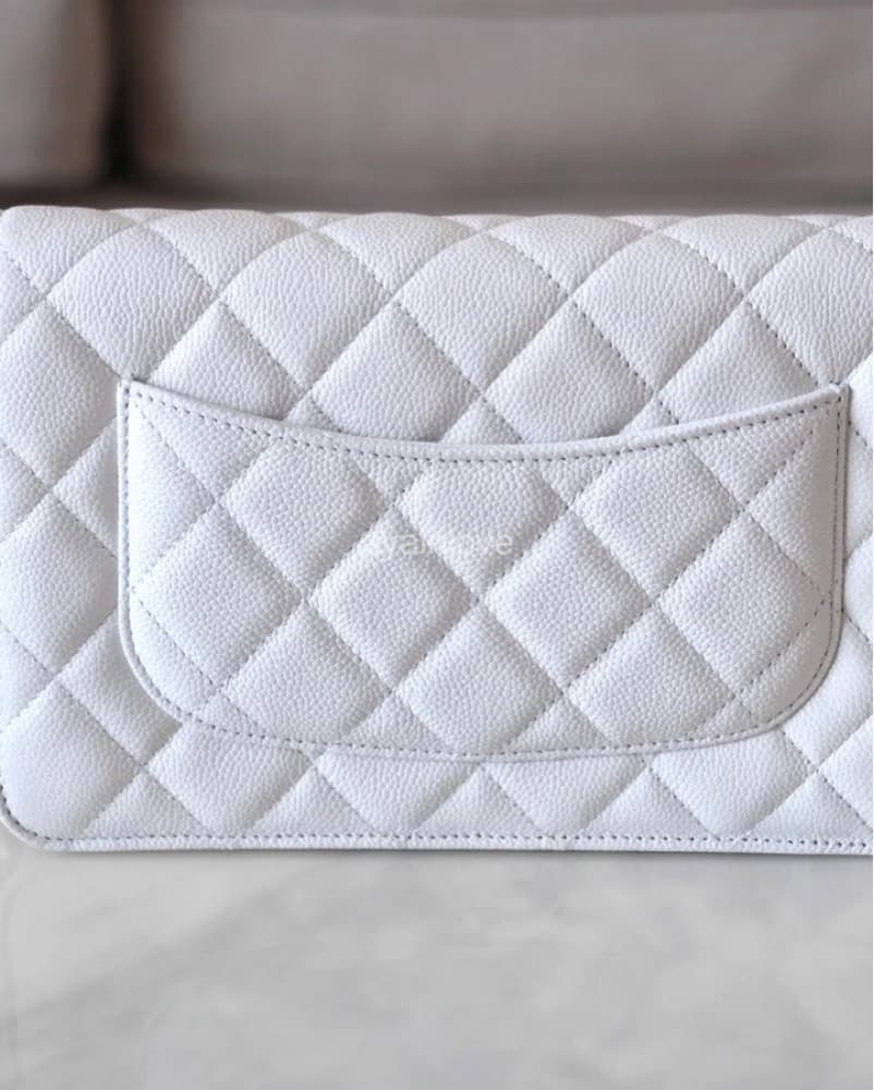 Chanel White Caviar Wallet On Chain  - Image 2