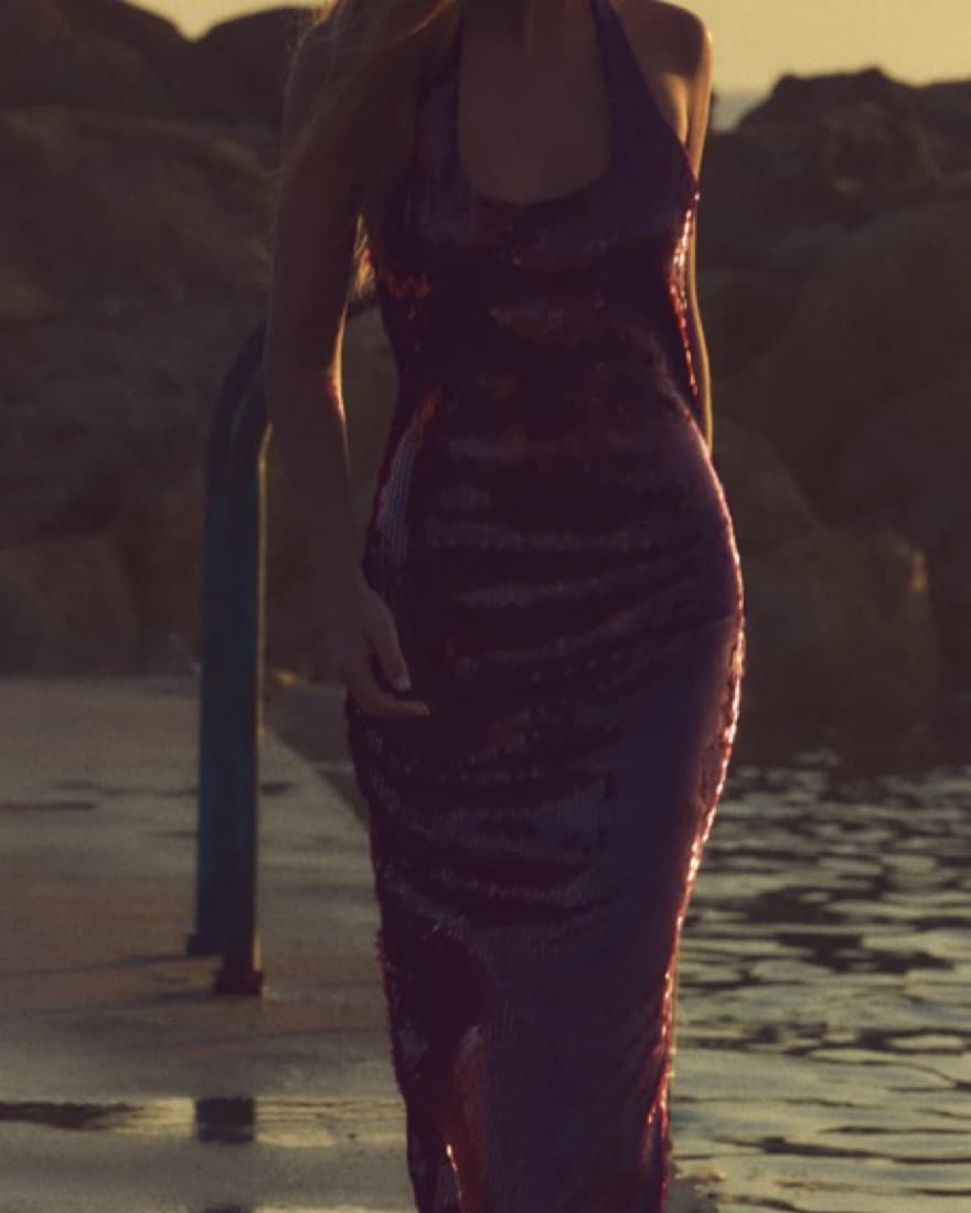 Zara Burgundy Sequin Dress Small - Image 4