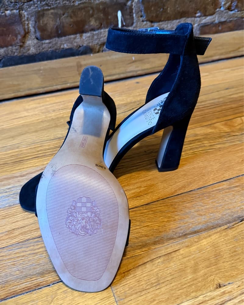 Vince Camuto Black Heels - Image 4