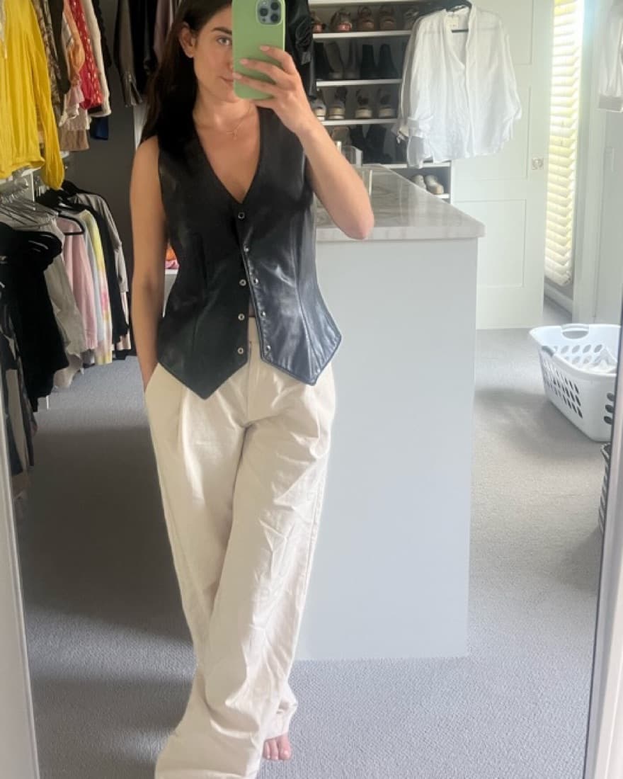 Vintage Henri Bendel Size 4 Leather Vest - Image 3