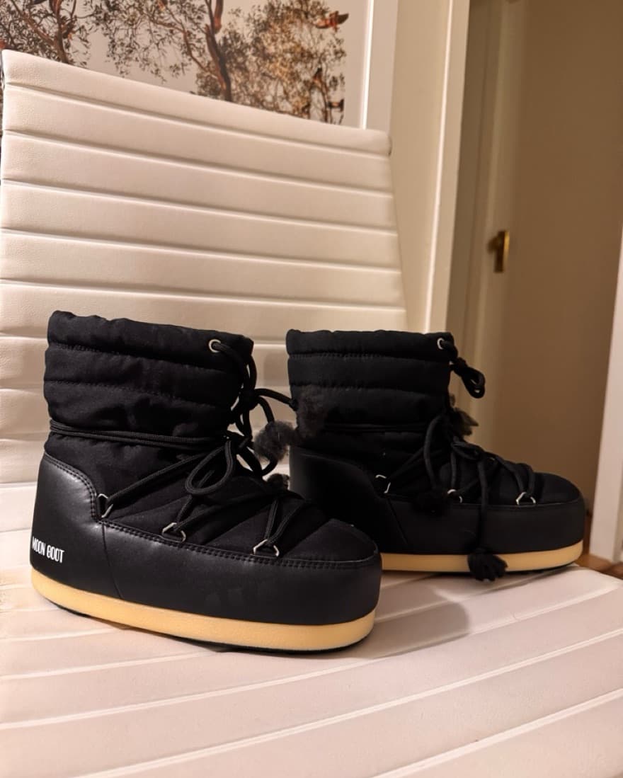 Black Moon Boot - Image 4