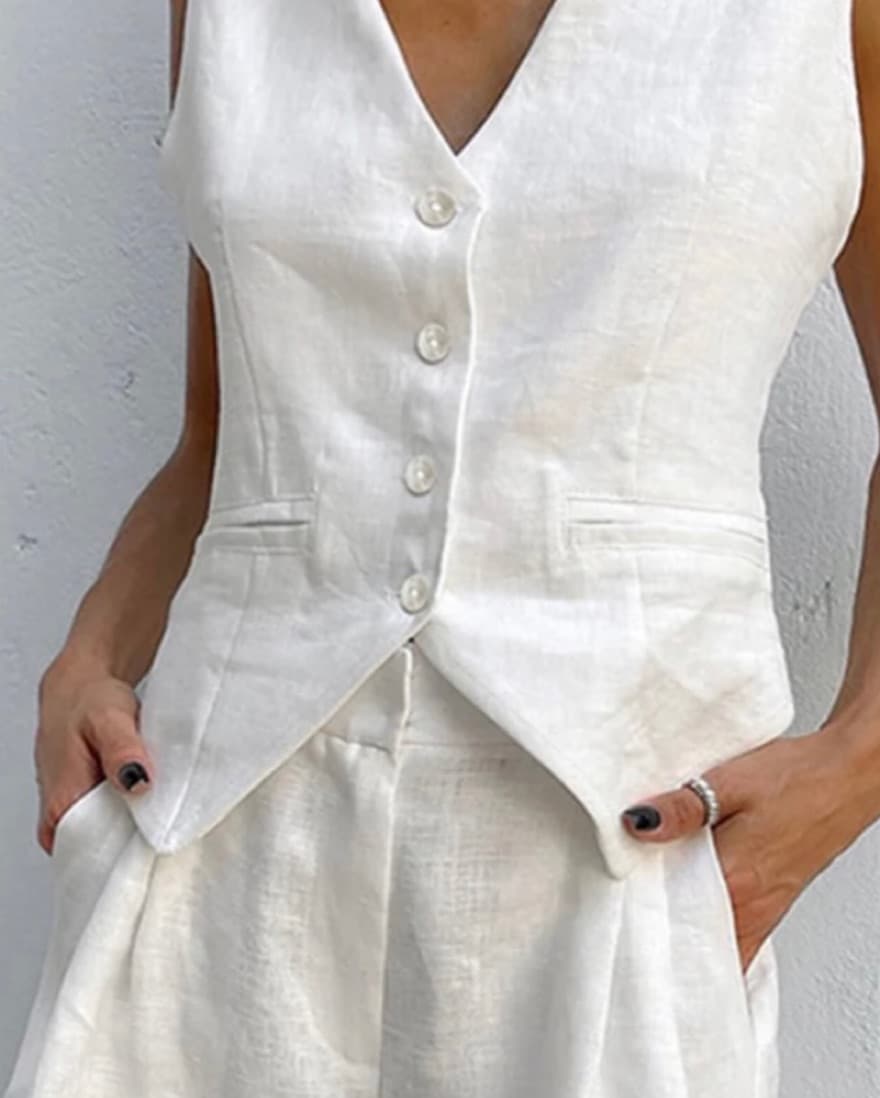 White Set  - Image 1