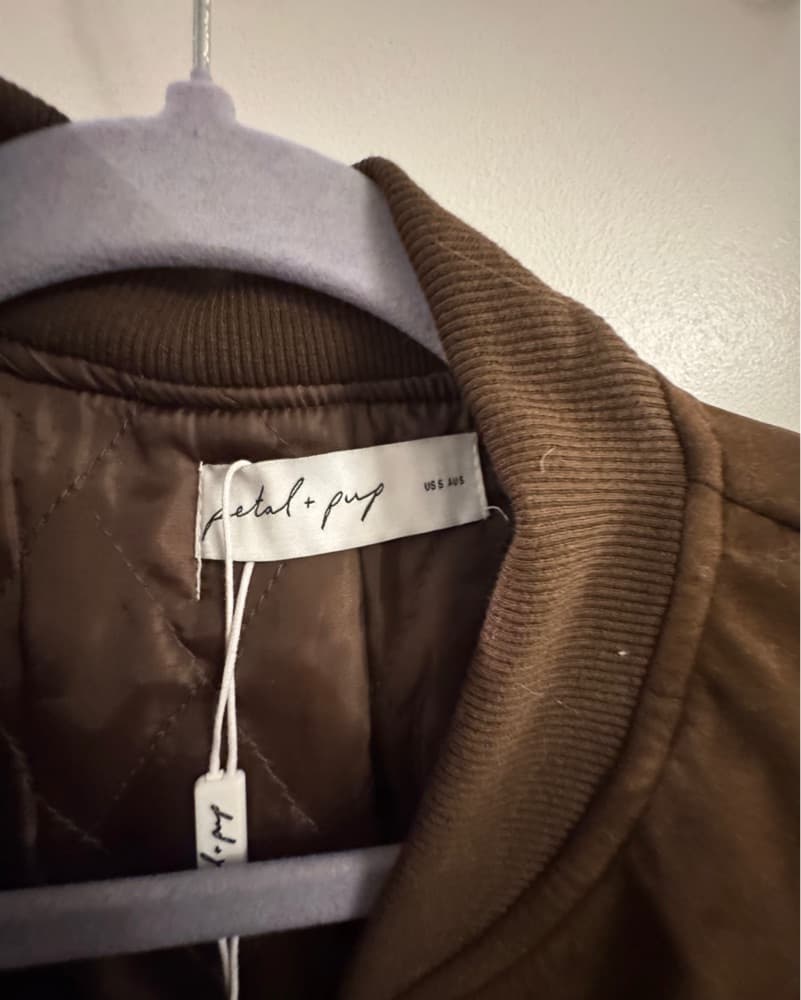Chic Suede Bomber Jacket - Image 2