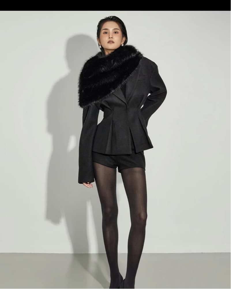 DINT Pintucked Blazer Co-Ord **SET** - Image 1