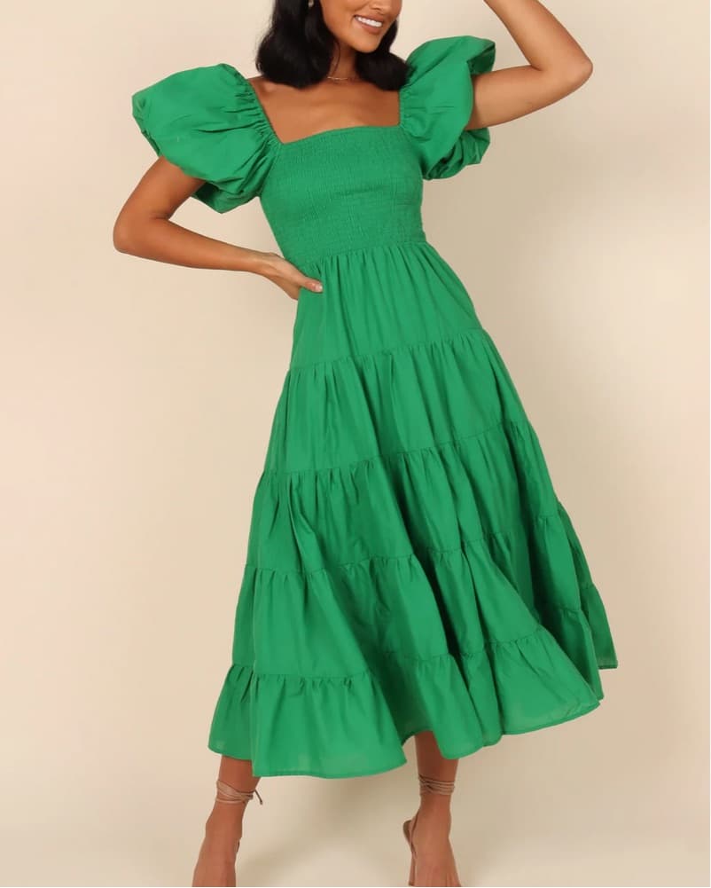 Vibrant Green Tiered Midi Dress - Image 3