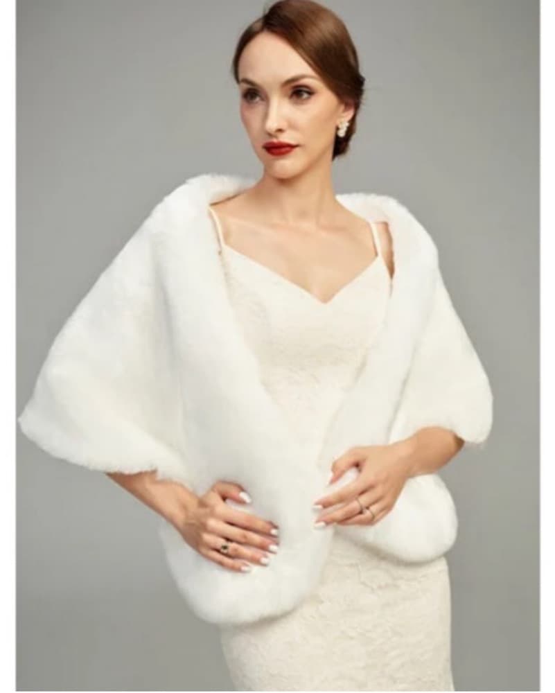 Faux Fur White Shaul - Image 2