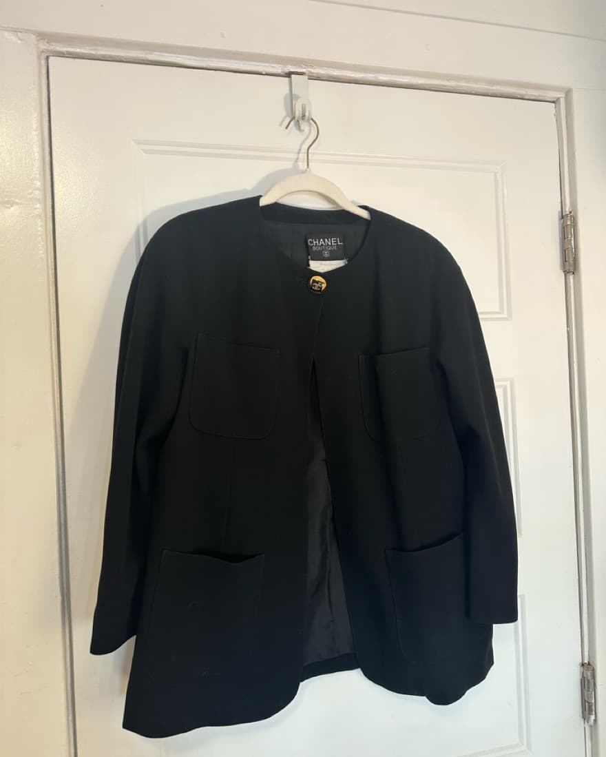 Chanel Boutique Jacket - Image 3