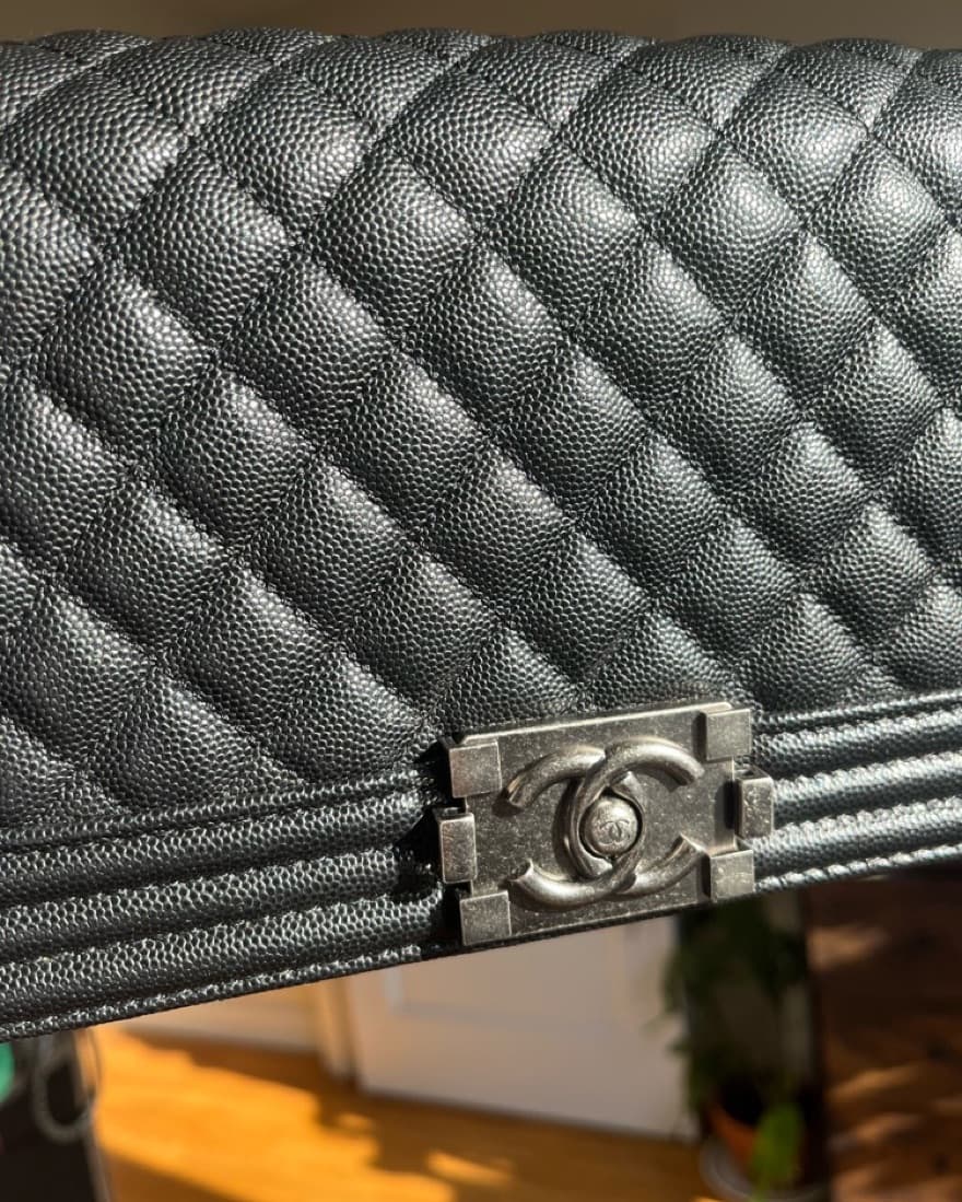 Chanel Medium Caviar Boy Bag - Image 4