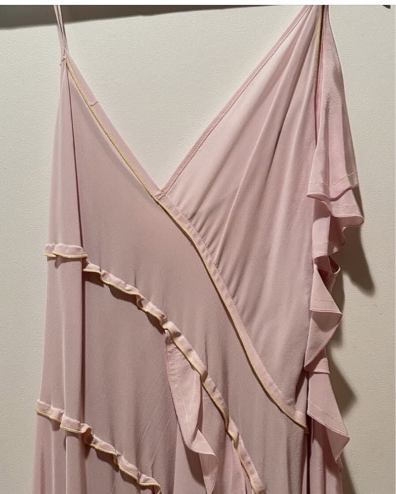 Victoria Beckham Ruffled Blush Pink Gown - Image 4