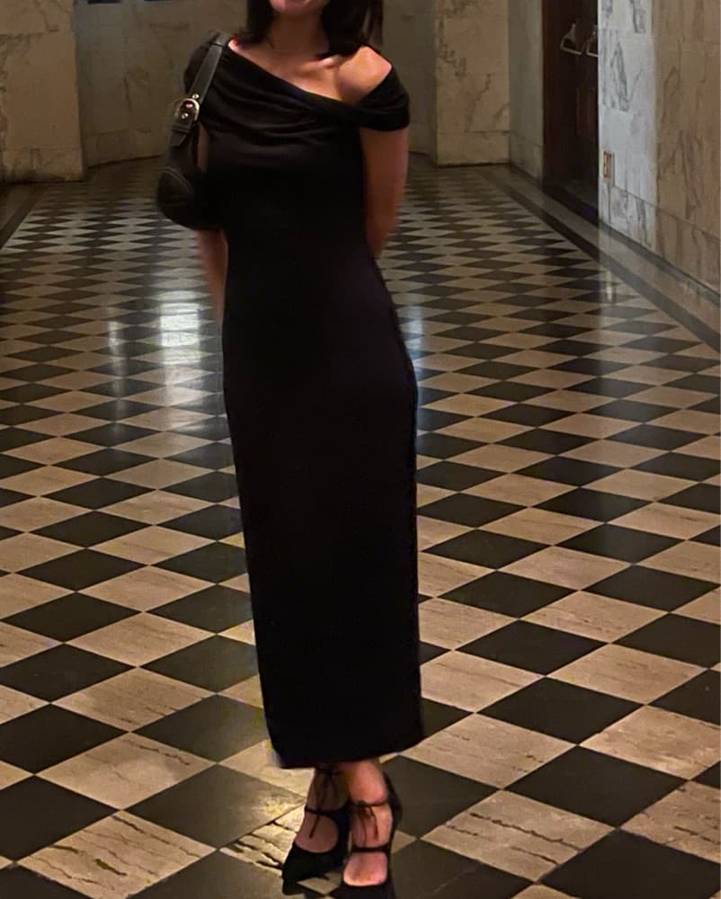 Reformation Black Off-Shoulder Dress - Image 2
