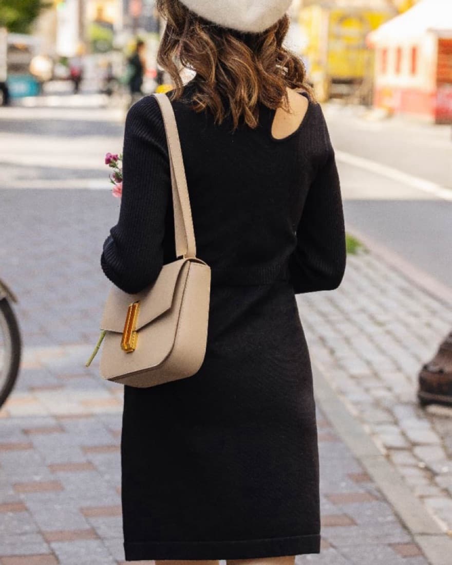 Petite Studio Saffron Black Knit Dress - Image 4