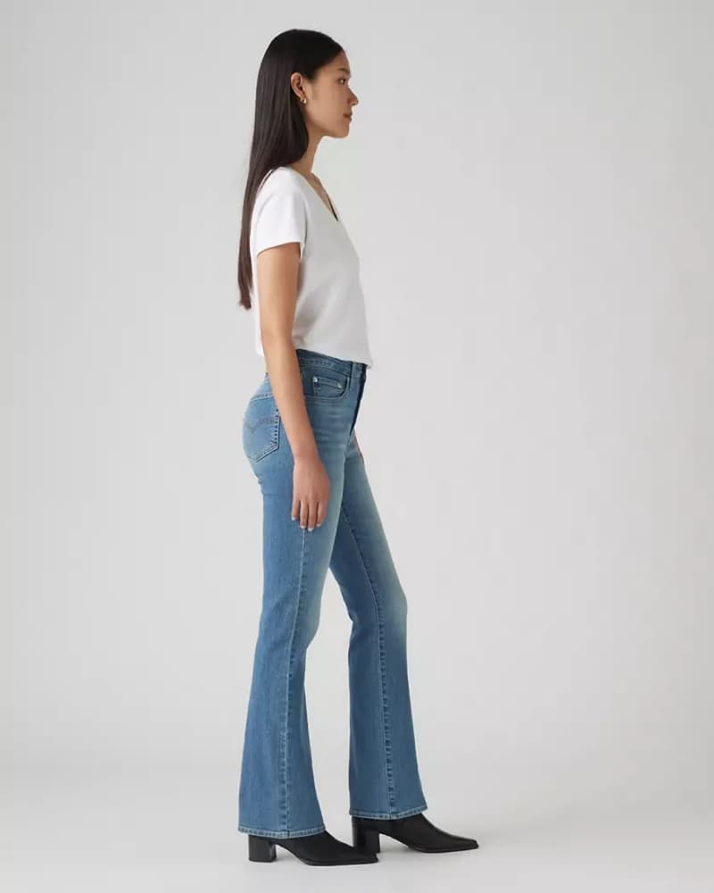 LEVI’s 725 High Rise Bootcut Jeans - Image 3