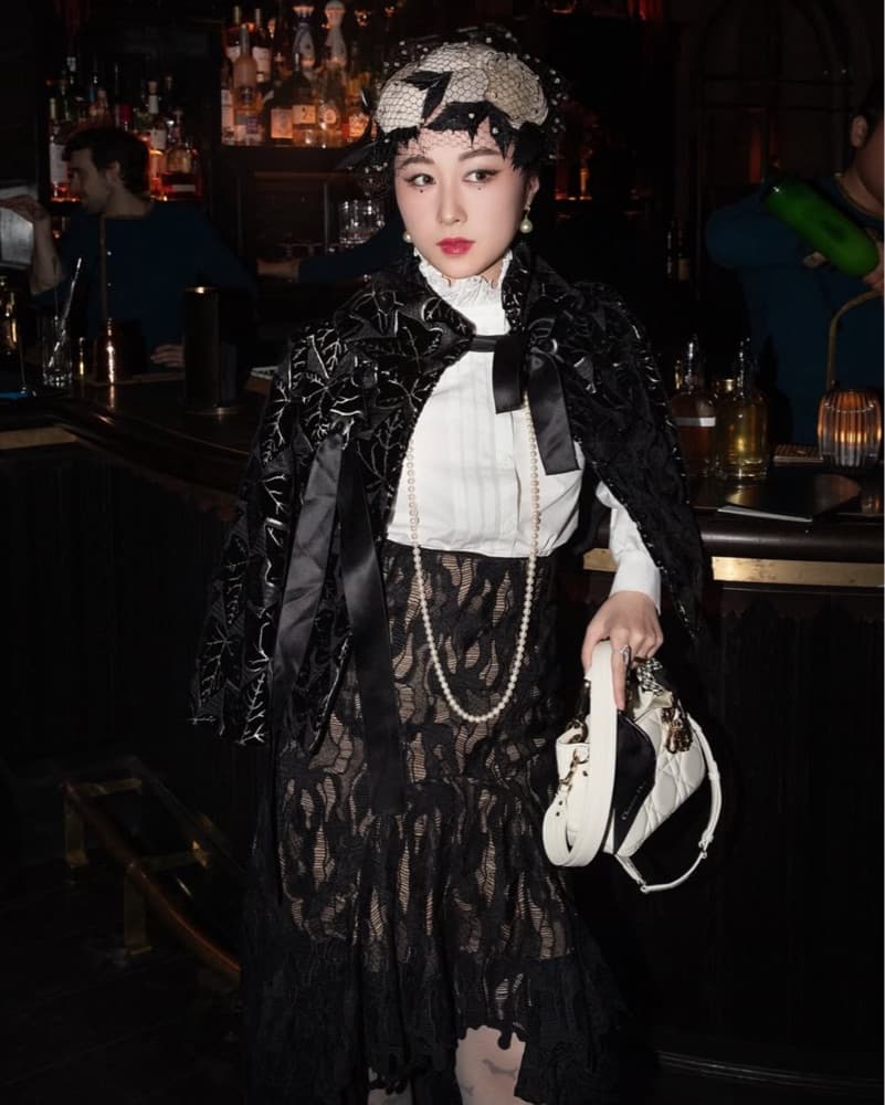 Black Lace High-low Style Skirt - Image 3