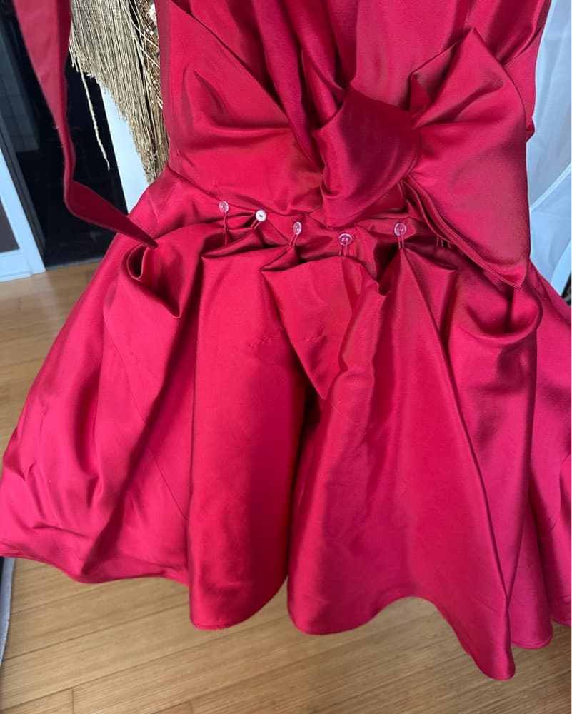 Wayne Clark Size 8 Red Gown - Image 3