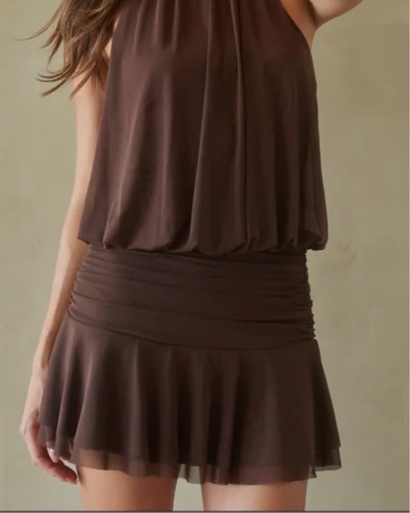 Chic Ruched Halter Dress - Image 3