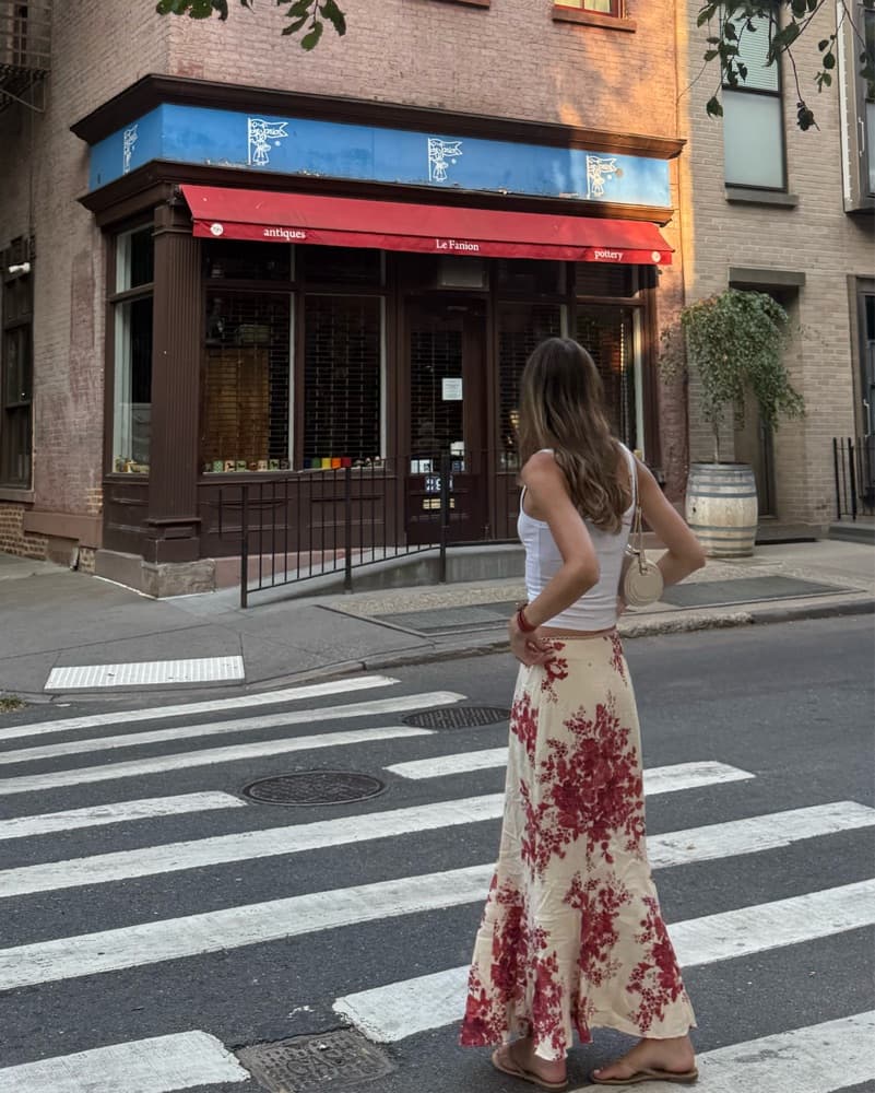 Elegant Floral Low Rise Maxi Skirt - Image 3