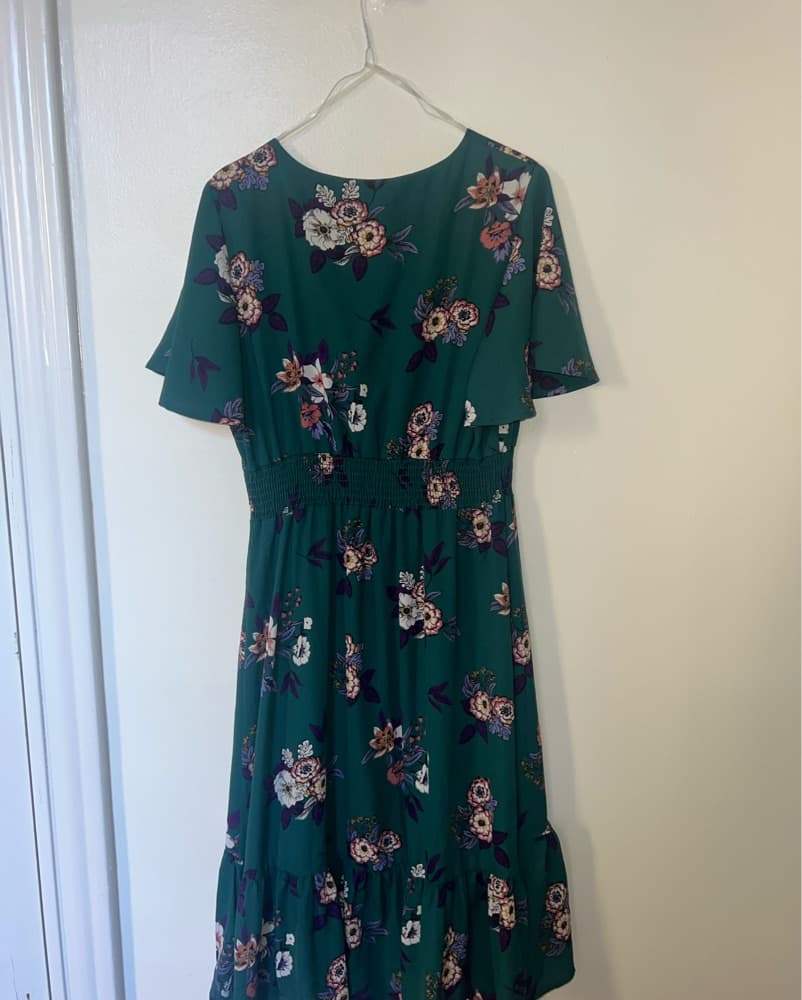 Vibrant Floral Midi Dress - Image 3