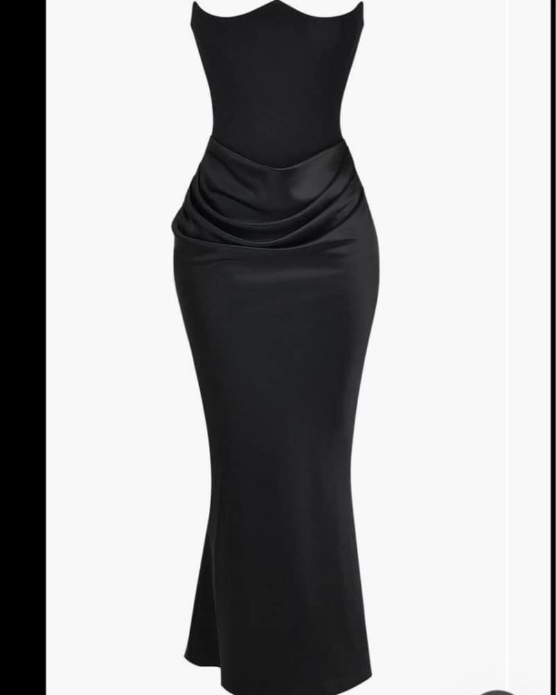 House Of CB Black Strapless Gown - Image 5