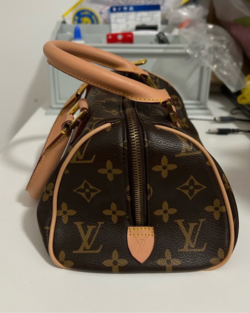 2,500$ Louis Vuitton Mini Speedy 1996 - Image 3