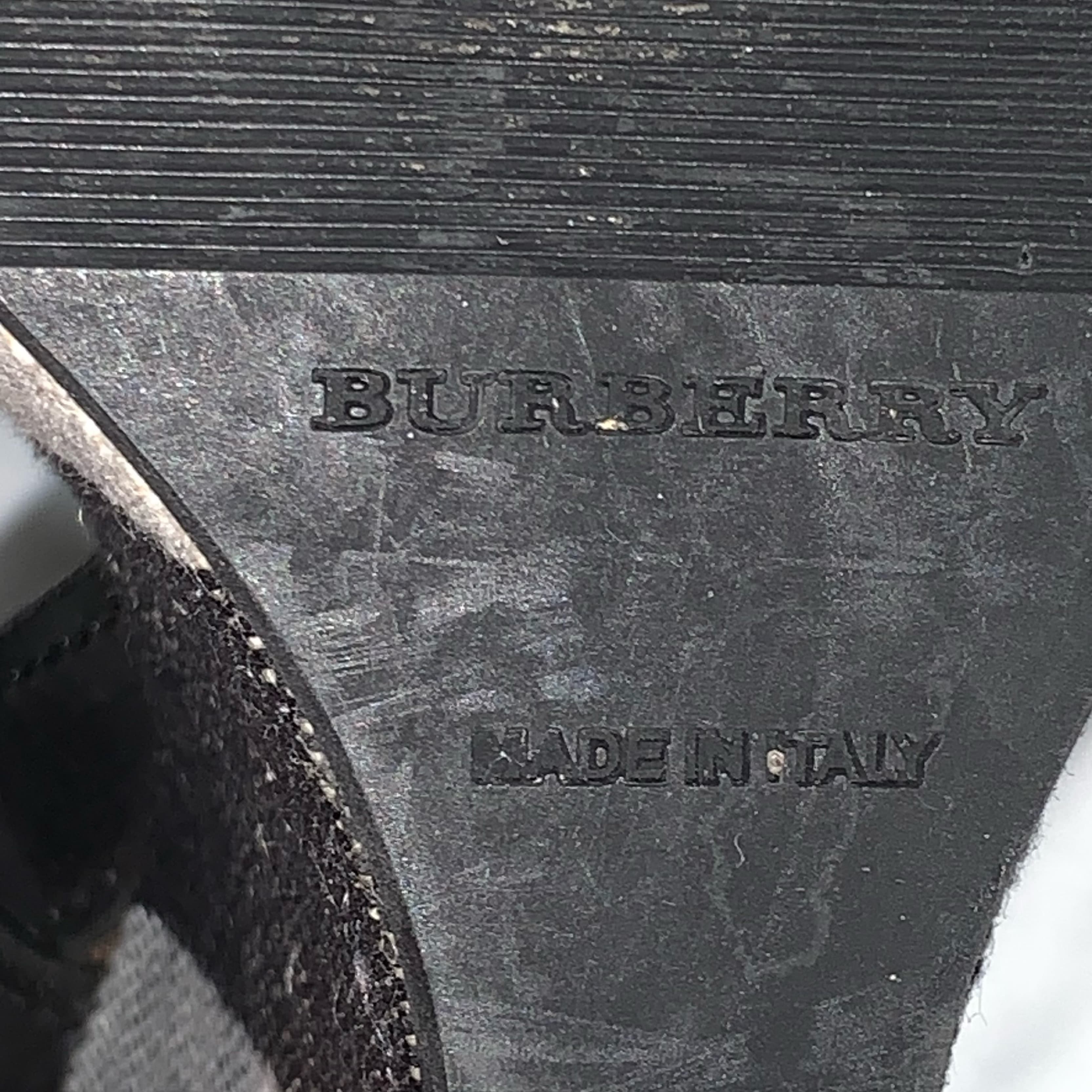 BURBERRY size 35.5 Warlow nova check  - Image 3