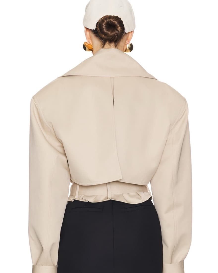 Helsa Oversized Cropped Trench Coat - Image 6
