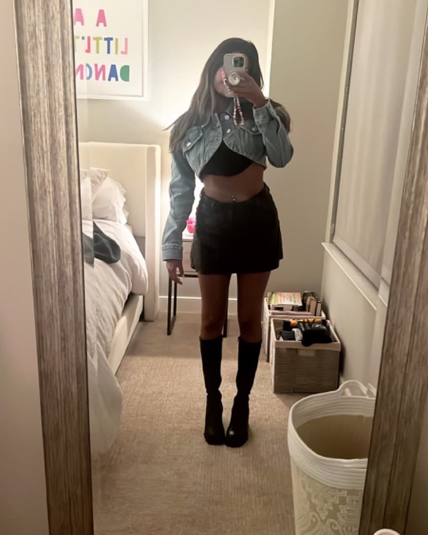 cropped denim jacket  - Image 2