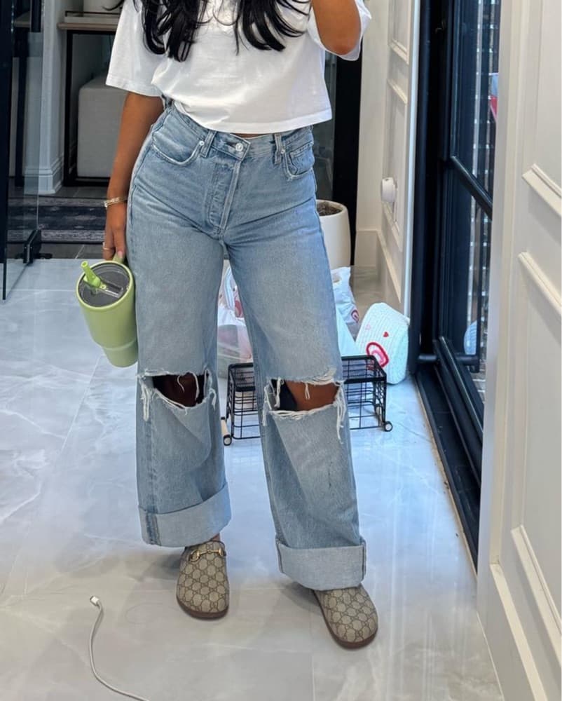 Ayla Distressed Jeans Size 24 - Image 1