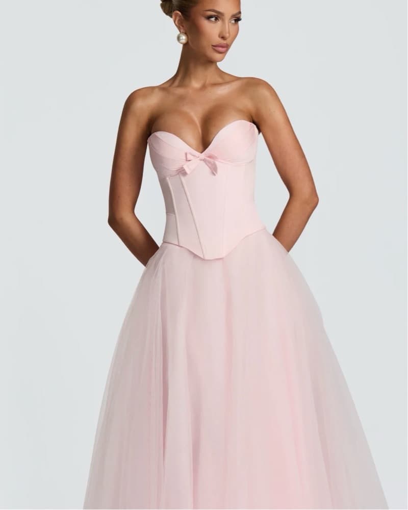Stunning Blush Pink Strapless Corset - Image 3