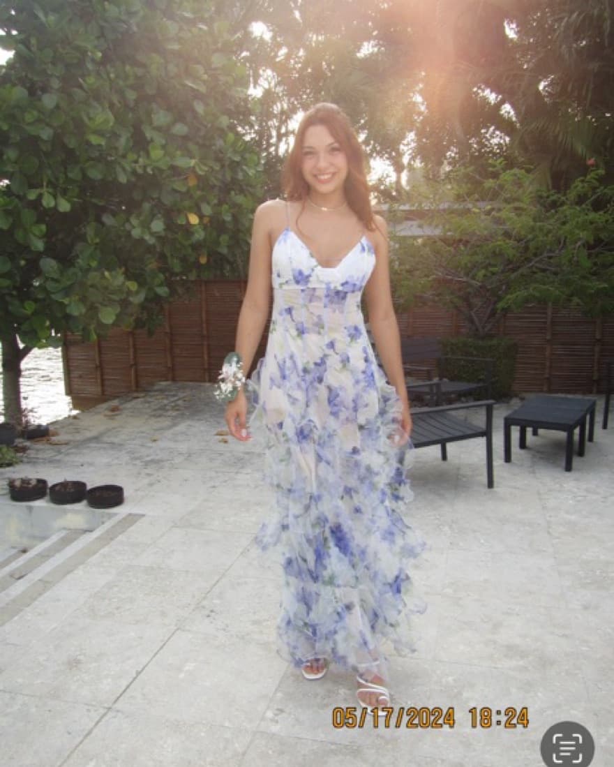 White Menti Iris Dress Formal Dress - Image 6