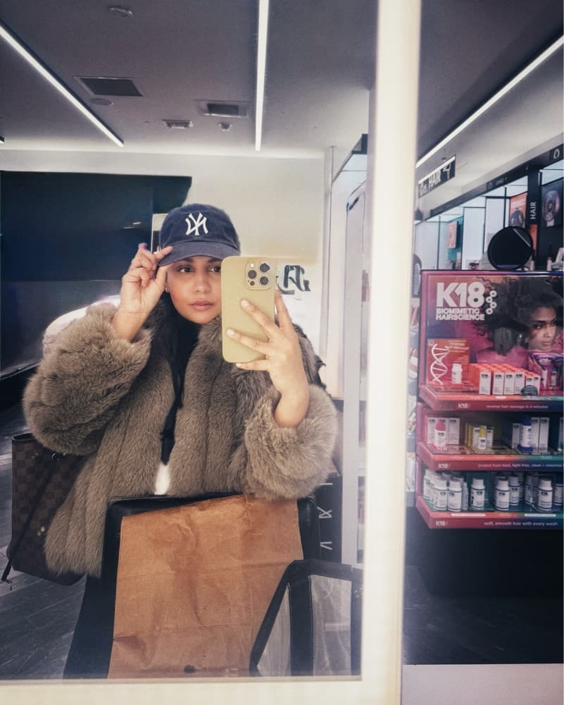 Fox Fur Coat  - Image 1