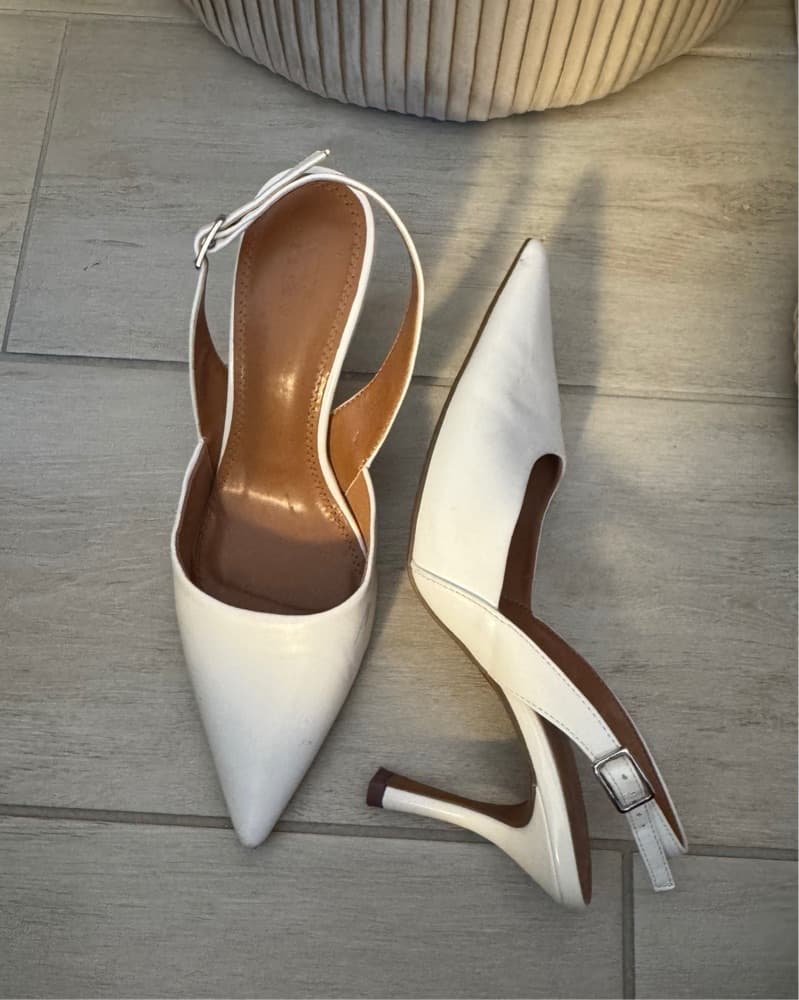 Chic Pointed Toe Slingback Pumps - Image 5