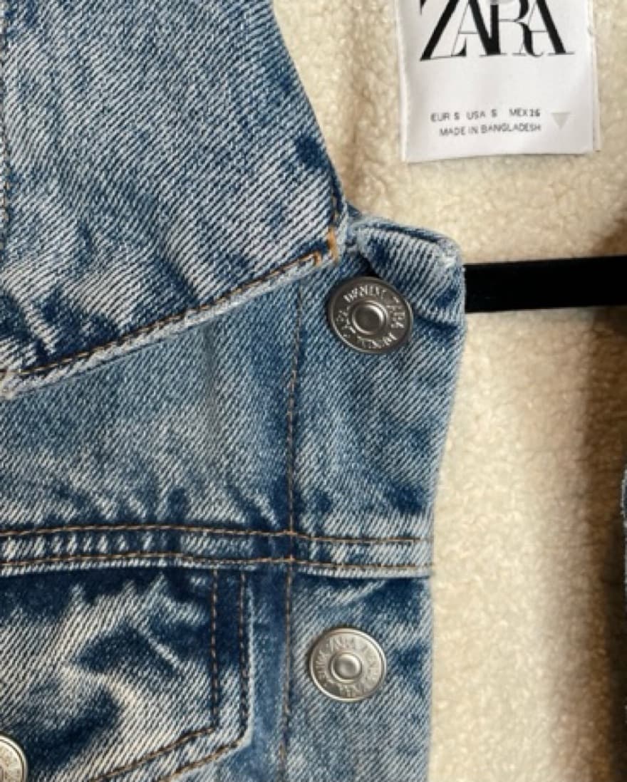 Zara Denim Jacket Button Up with Sherpa  - Image 4
