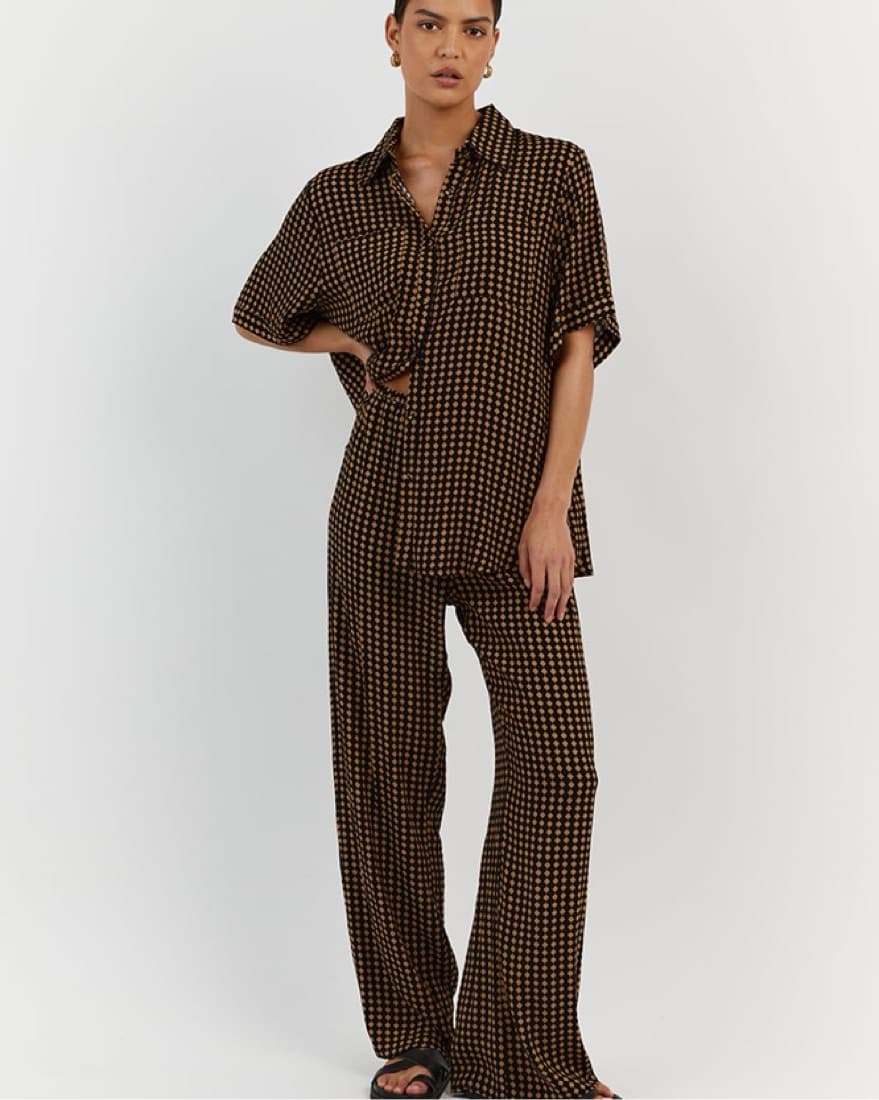 Diish Mila Caramel Vacation Set - Image 1