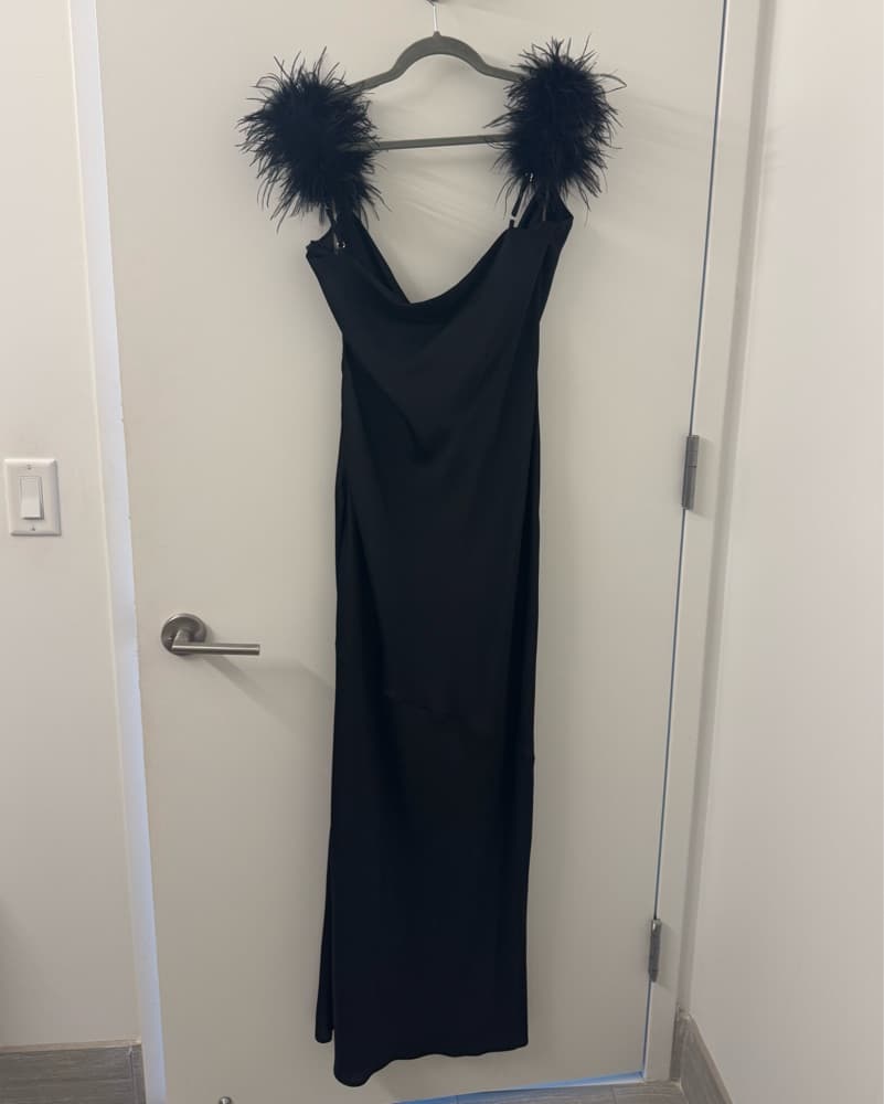 Black House of CB Tabitha Gown - Image 5