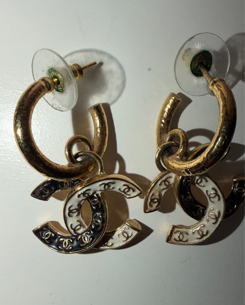 Chanel Hanging Earrings - Image 3