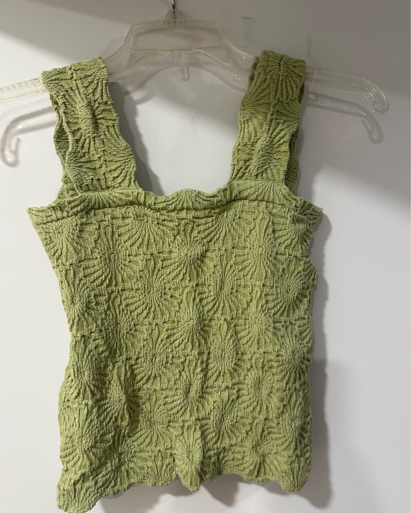 Free People Inspired Green Top - Image 1