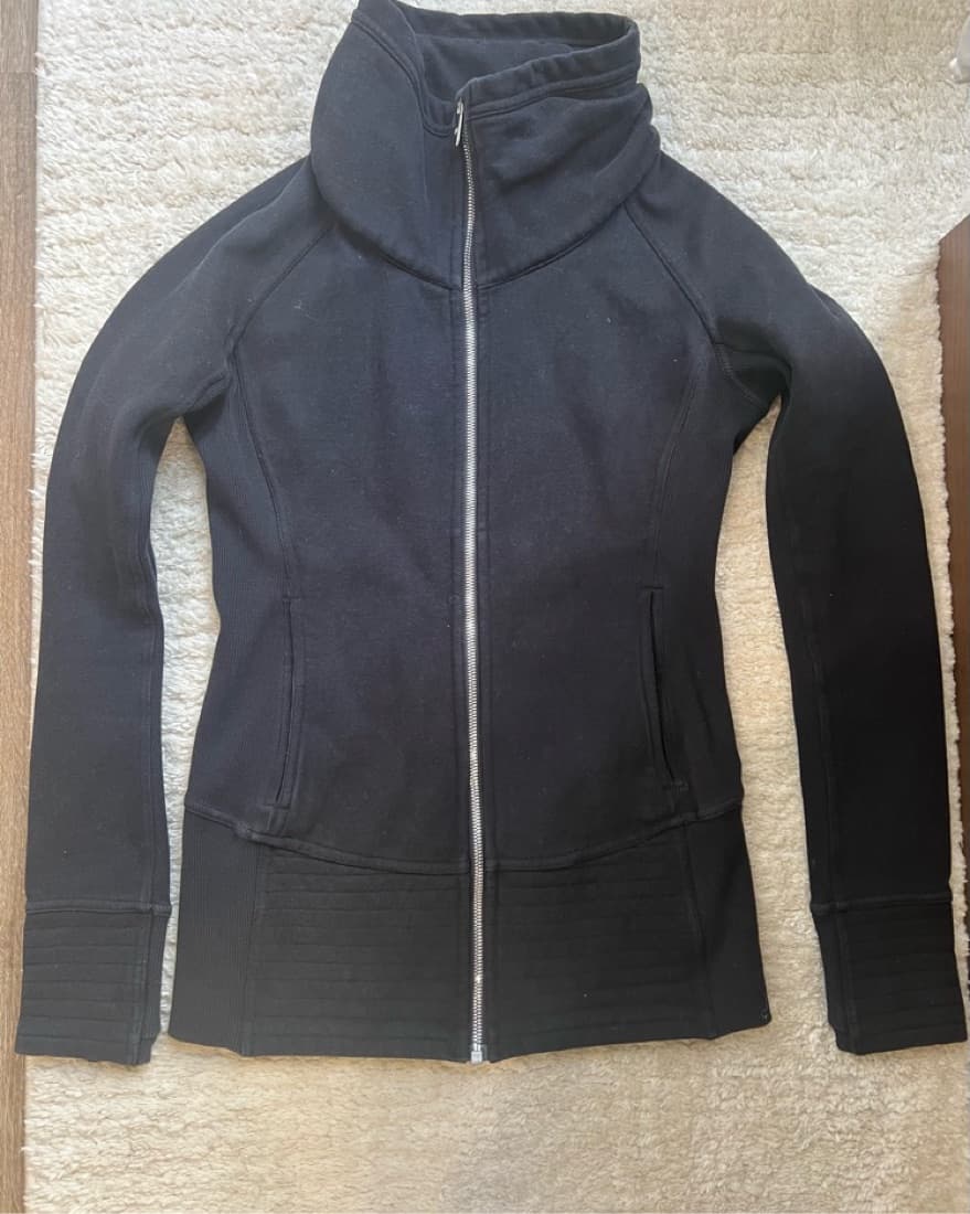 Lululemon Scuba Zip Up (no hood) - Image 1