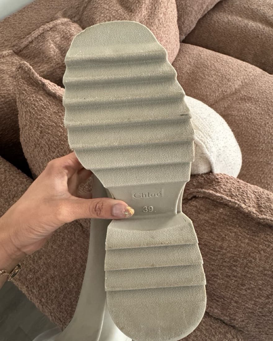 Versatile Chloé Lug Sole Boots - Image 2