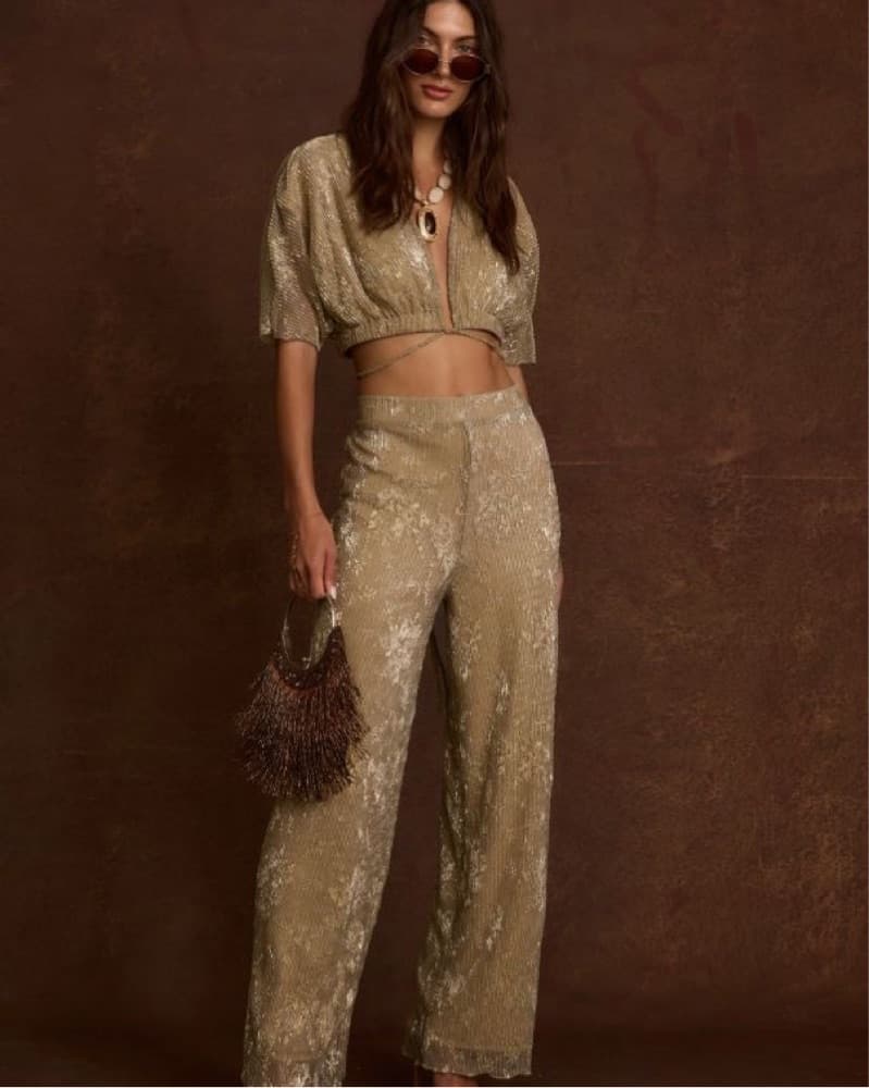 Gold Shimmery Set  - Image 1
