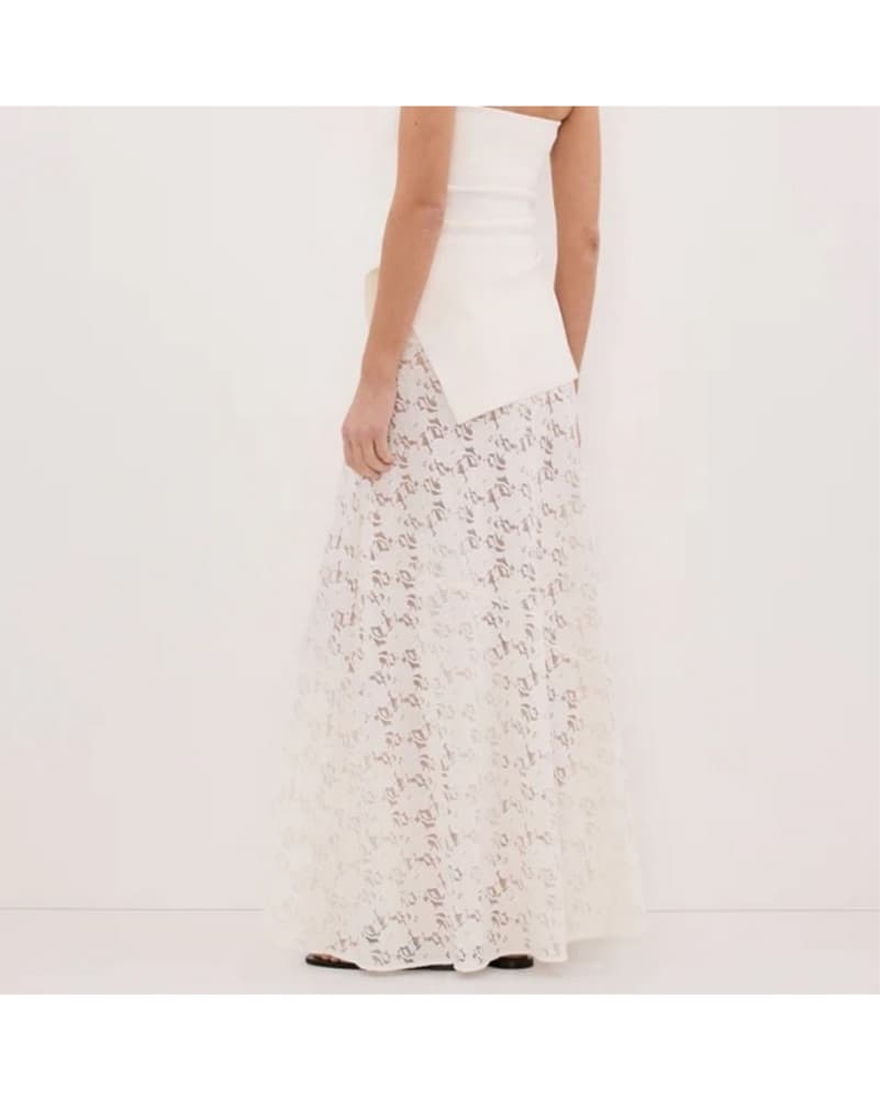 White Lace Dissh Skirt - Image 3