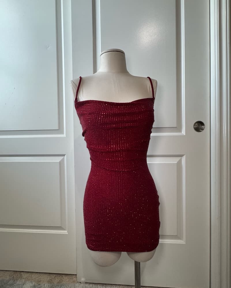 Red Sequin Windsor Mini Dress - Image 1