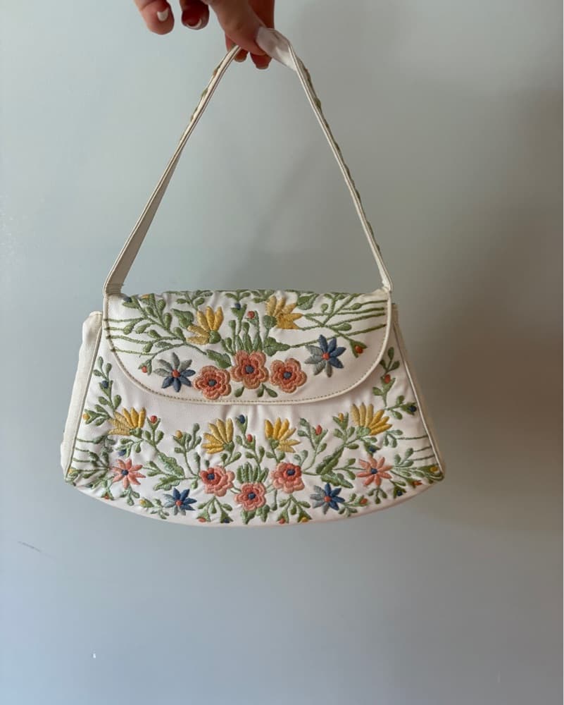 Flower Purse - Image 1