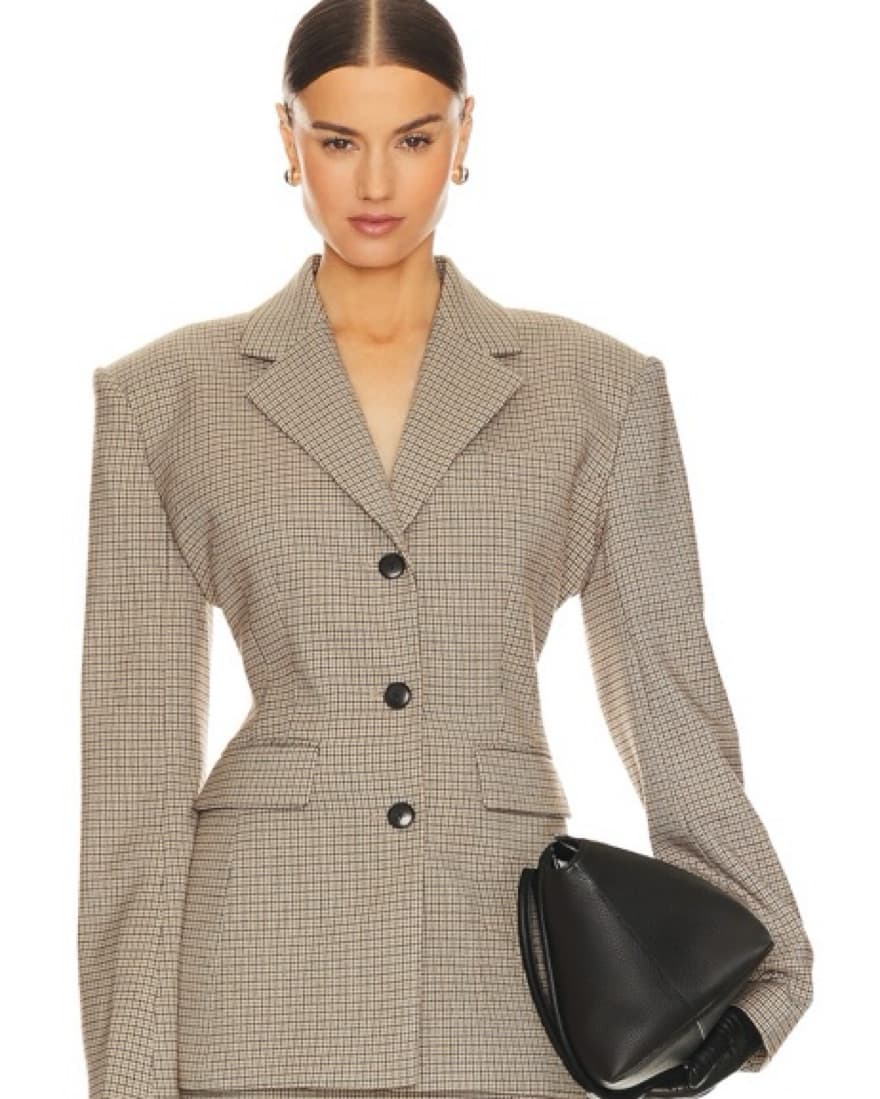 Helsa Blazer Outfit - Image 2