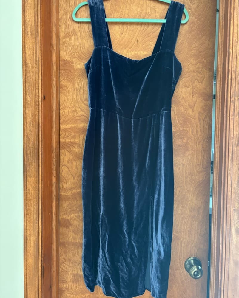 Reformation Velvet Navy Midi Dress - Image 2
