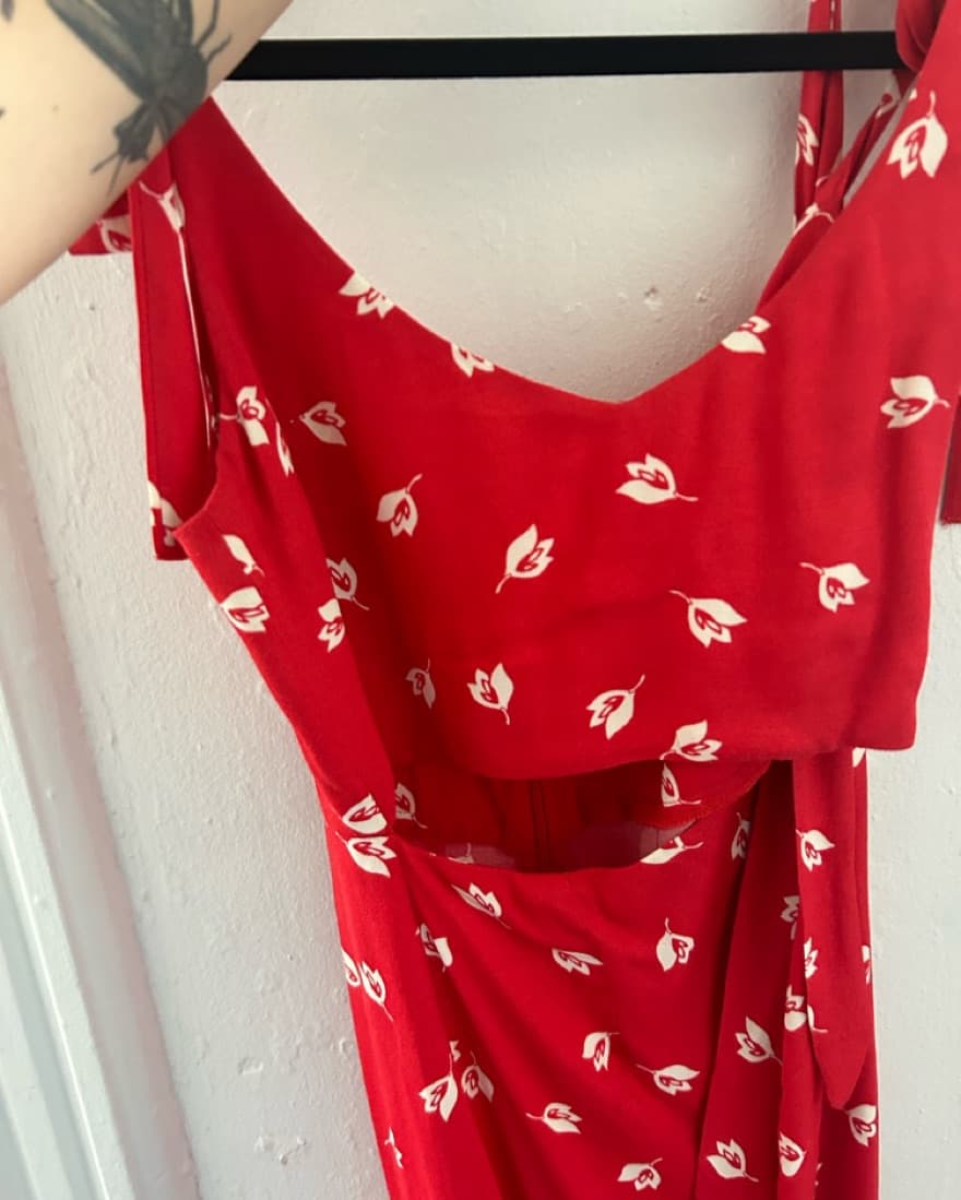 Reformation Red Wrap Dress - Image 4